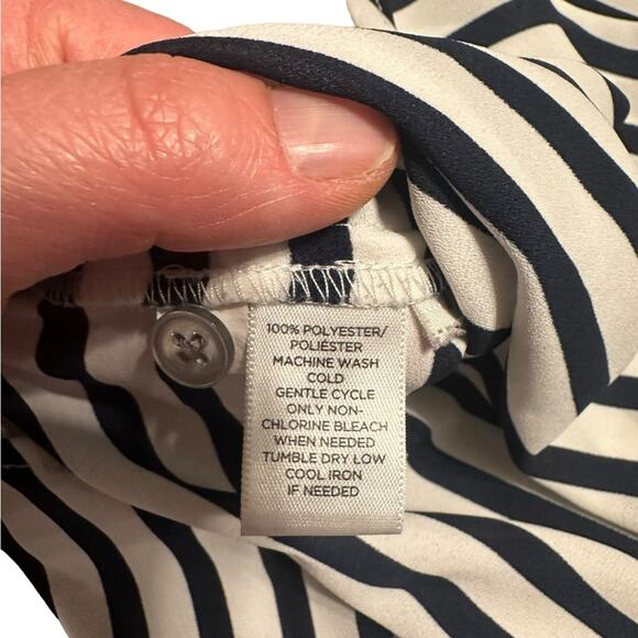 Loft Size Small Navy and White Stripe Lightweight Blouse Roll Tab Sleeve - Picture 4 of 6